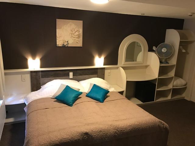 Zuidzande Hotel Plein 10 מראה חיצוני תמונה