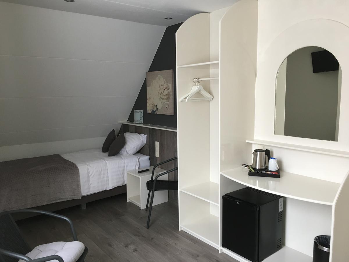 Zuidzande Hotel Plein 10 מראה חיצוני תמונה